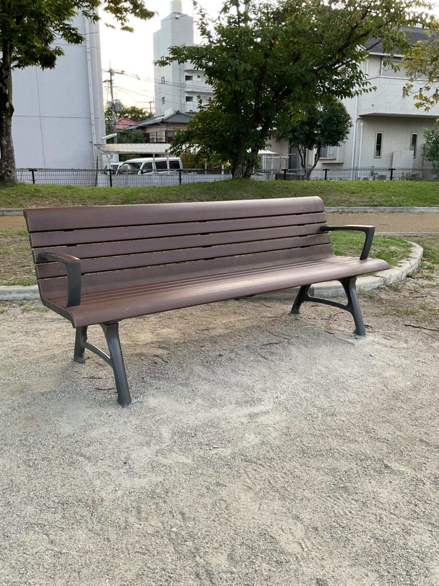 Ferienwohnung ザミッキーカールトン井尻102 Shiobaru Exterior foto